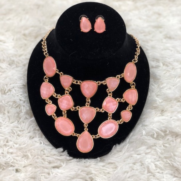 unbranded Jewelry - Pink Costume Jewelry Necklace and Earrings